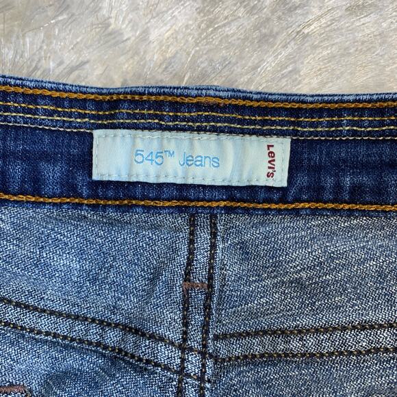 Levi's 545 Jean Shorts Sz 6 Bermuda Denim - Picture 5 of 5